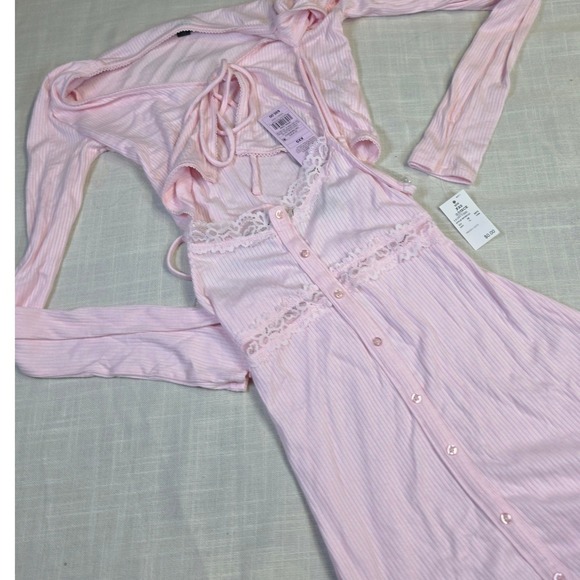 wild fable Dresses & Skirts - Wild Fable Pink 2 Piece Ribbed Lace Trim Midi Dress and Shrug Set XXS WFSE012J